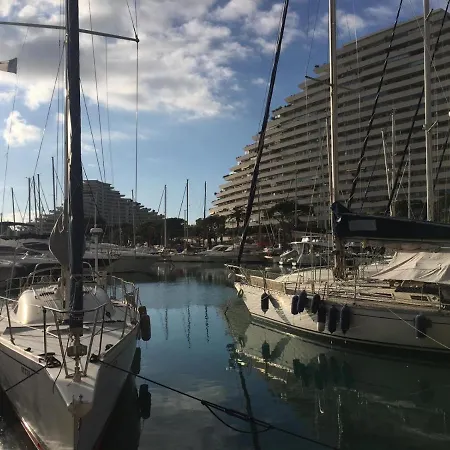 Bord De Mer, Avec Terrasse Apartman