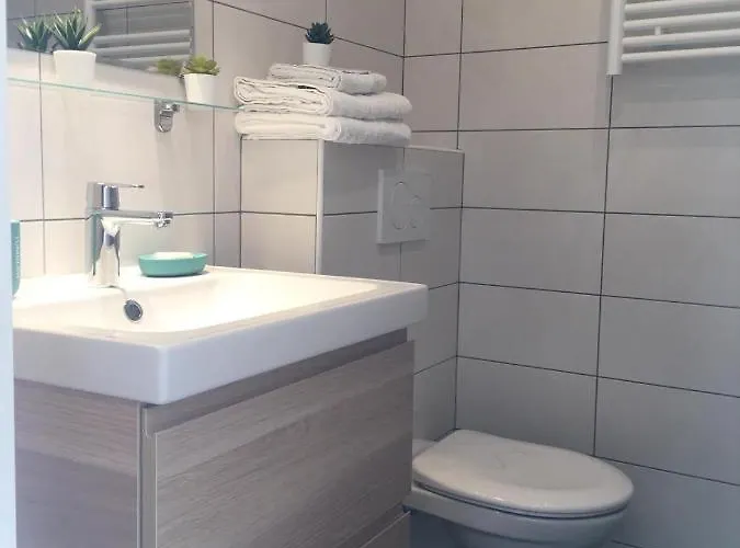 Bord De Mer, Avec Terrasse Apartman